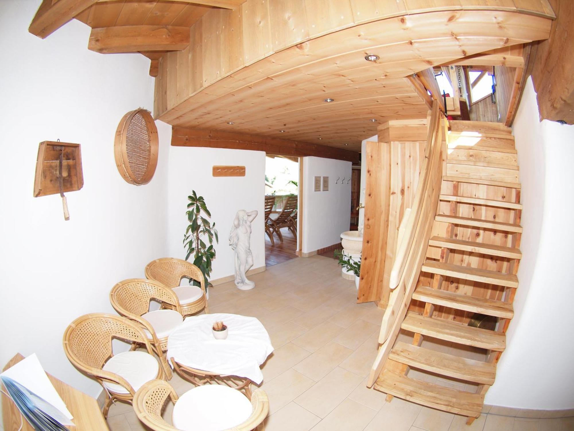 Kinderbauernhof Leneler Arzl im Pitztal Ngoại thất bức ảnh